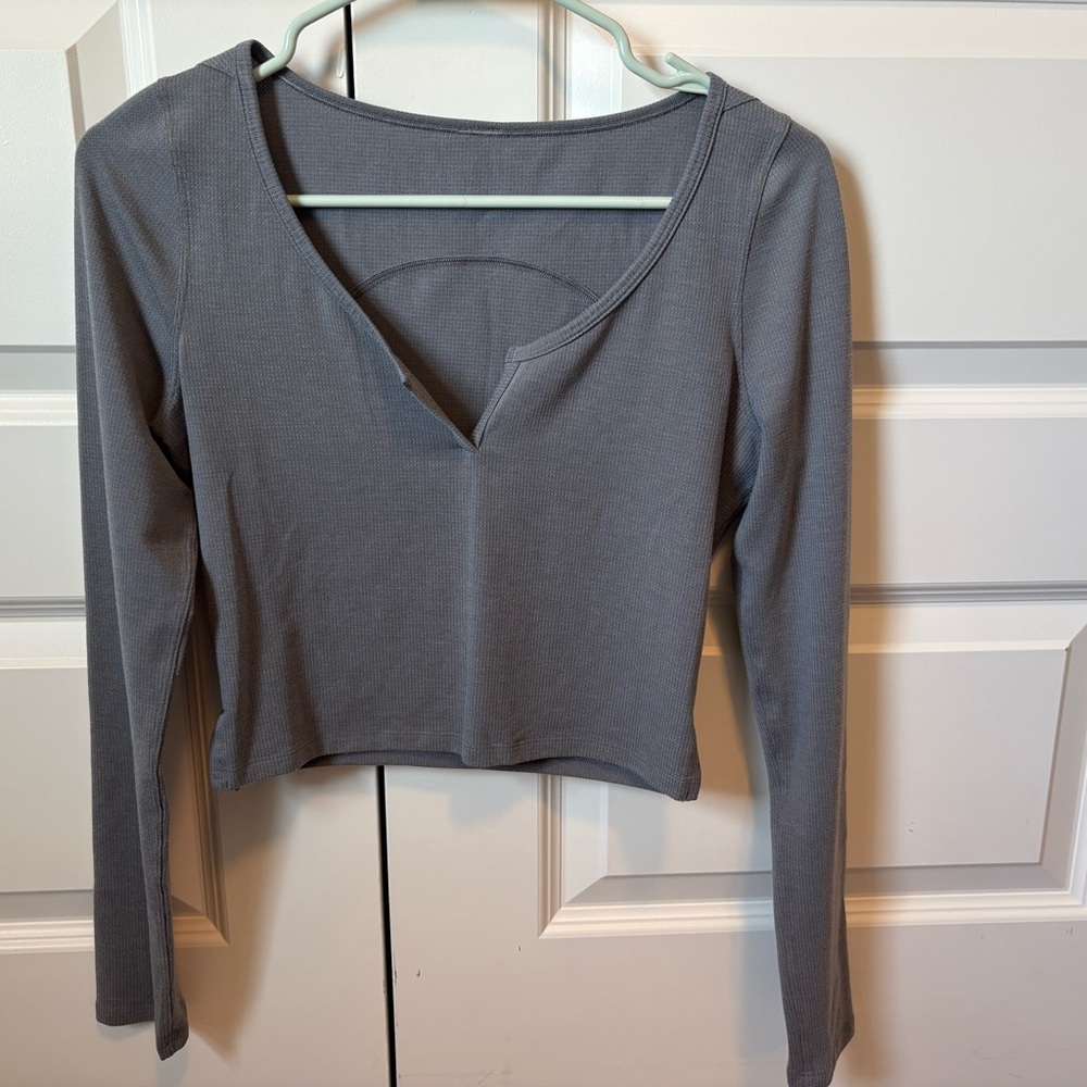 Lululemon Long Sleeve Cropped Henley Style Shirt